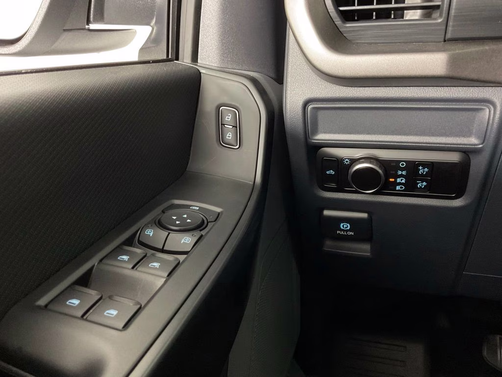 2026 Oxford White Ford F-150 XL RWD Truck