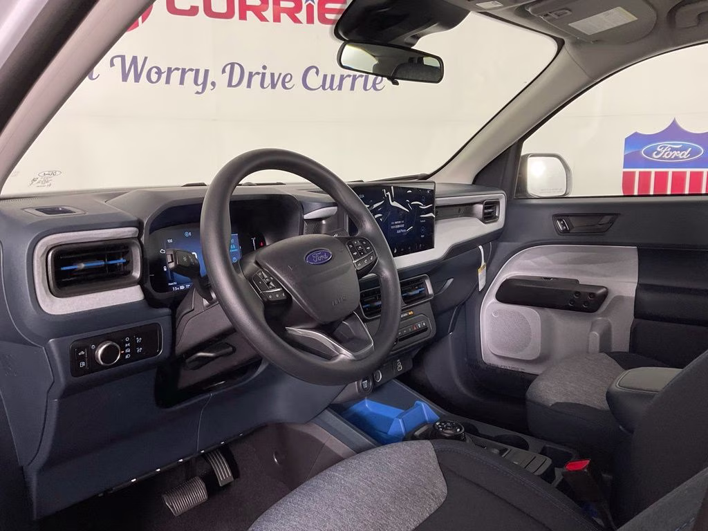2026 Oxford White Ford Maverick XLT FWD Truck