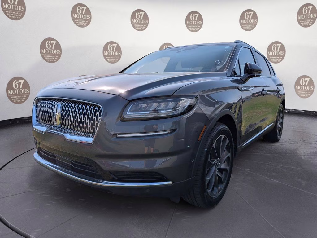 2023 Gray Metallic Lincoln Nautilus Reserve FWD SUV