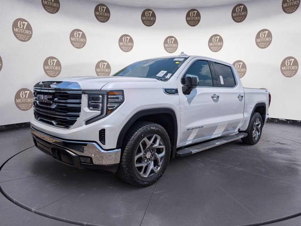 2023 White Frost Tricoat GMC Sierra 1500 SLT 4X4 Truck