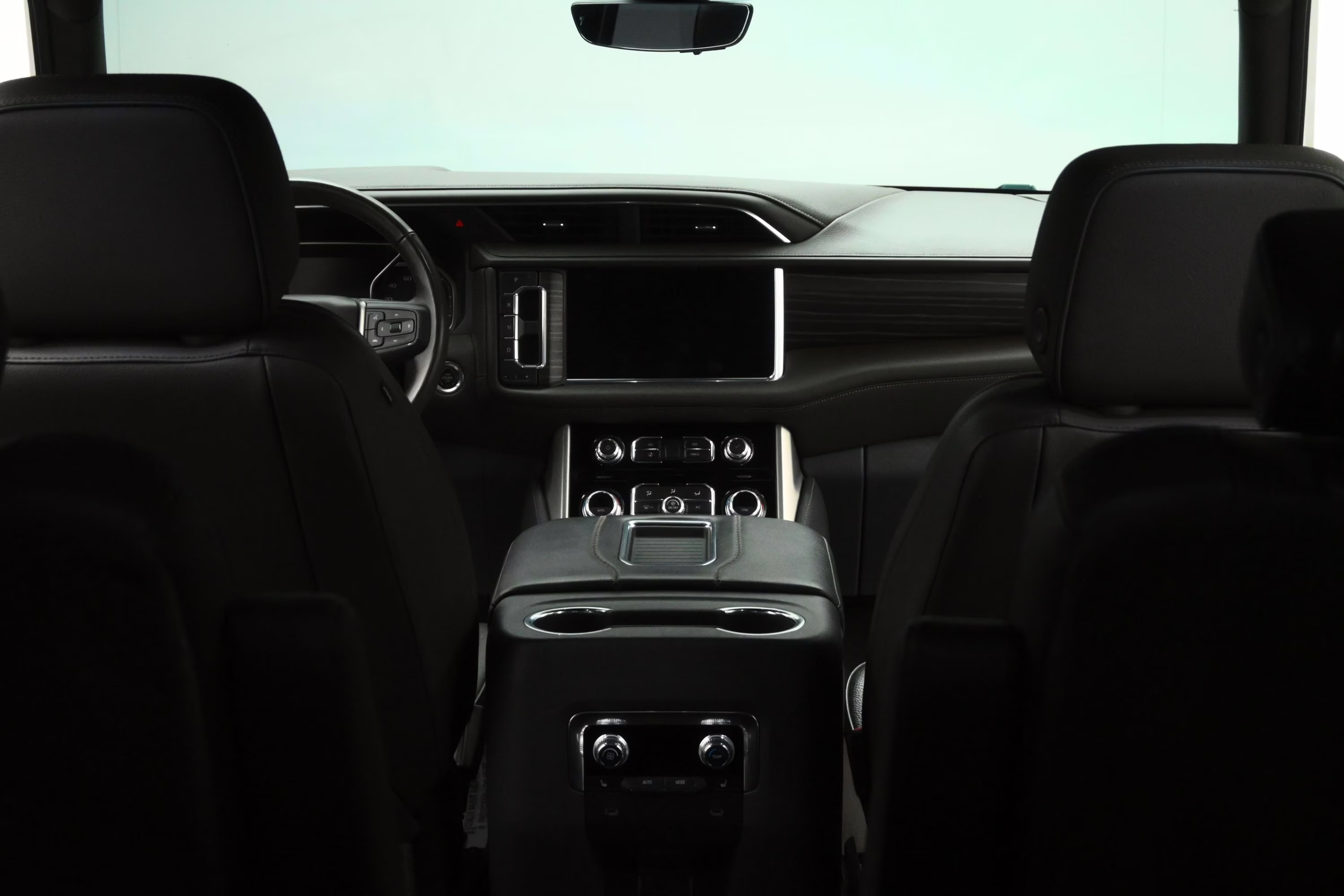 2021 White Frost Tricoat GMC Yukon Denali RWD SUV