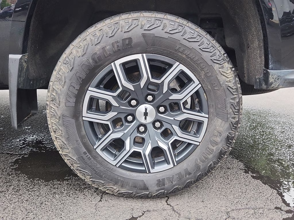 2023 Black Chevrolet Colorado Z71 4X4 Truck