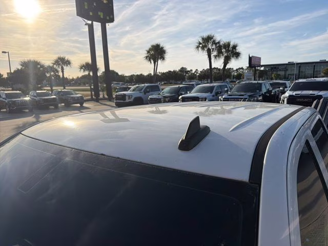 2017 Summit White GMC Sierra 1500 SLT 4X4 Truck