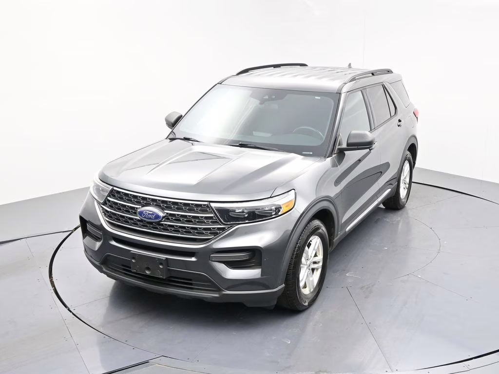 2020 Magnetic Ford Explorer XLT RWD SUV