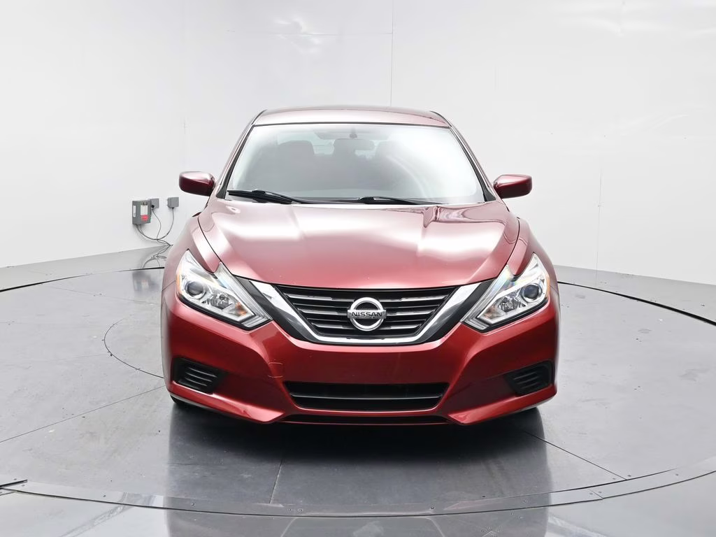 2017 Cayenne Red Nissan Altima 2.5 S FWD Sedan