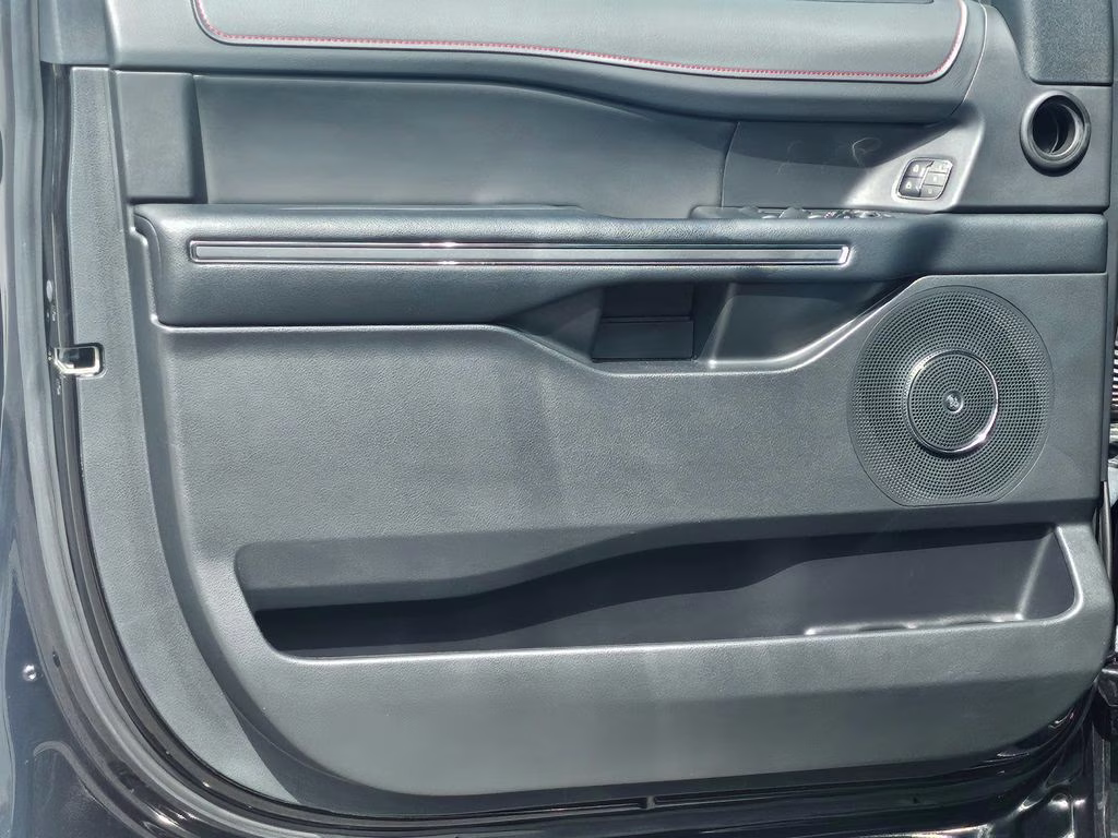 2024 Black Metallic Ford Expedition Limited RWD SUV