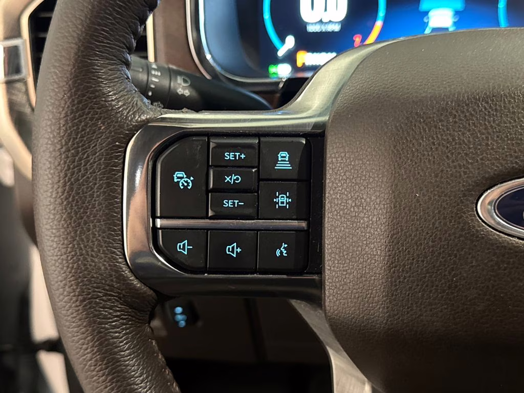 2022 Oxford White Ford F-150 King Ranch 4X4 Truck