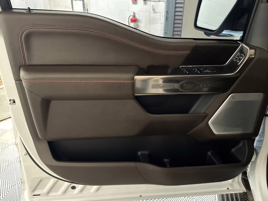 2022 Oxford White Ford F-150 King Ranch 4X4 Truck