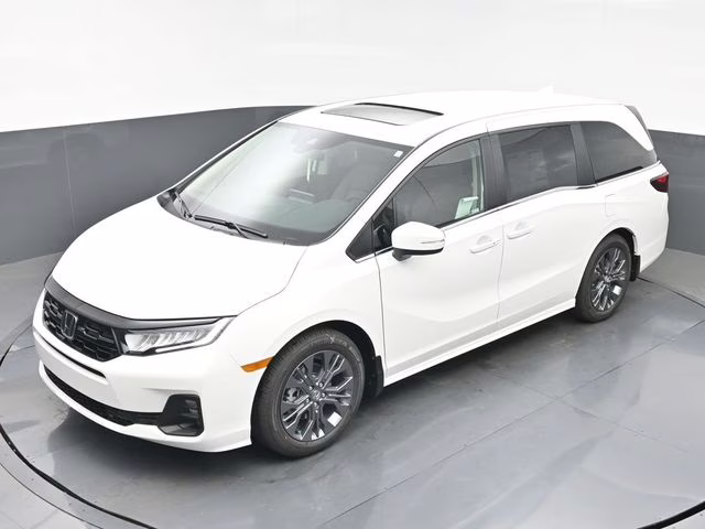2026 Platinum White Pearl Honda Odyssey Touring FWD Van
