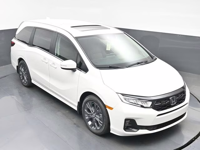 2026 Platinum White Pearl Honda Odyssey Touring FWD Van