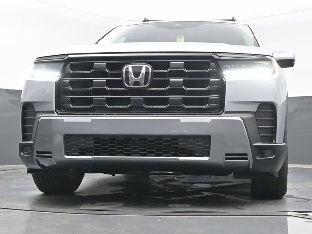 2026 Solar Silver Metallic Honda Pilot EX-L AWD SUV