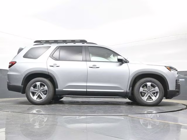 2026 Solar Silver Metallic Honda Pilot EX-L AWD SUV