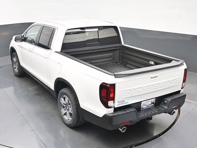 2026 Platinum White Pearl Honda Ridgeline RTL AWD Truck
