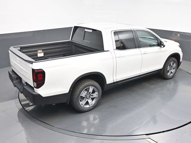 2026 Platinum White Pearl Honda Ridgeline RTL AWD Truck