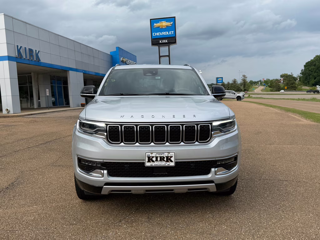2024 Silver Zynith Jeep Wagoneer Series II RWD SUV