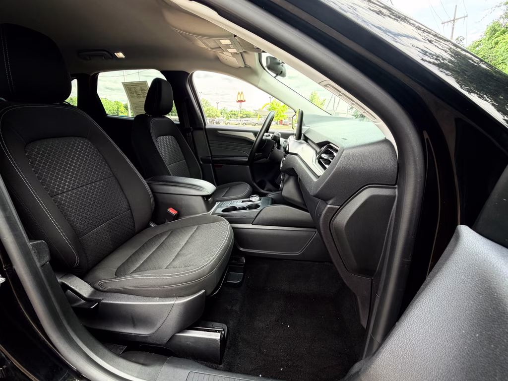 2024 Agate Black Metallic Ford Escape Active AWD SUV