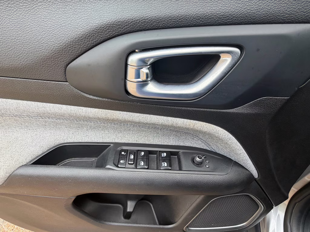 2024 Jeep Compass Latitude 4X4 SUV