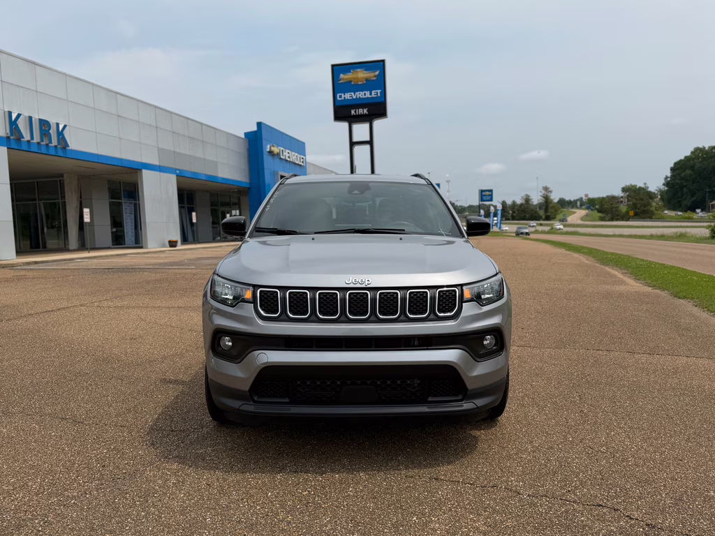 2024 Jeep Compass Latitude 4X4 SUV