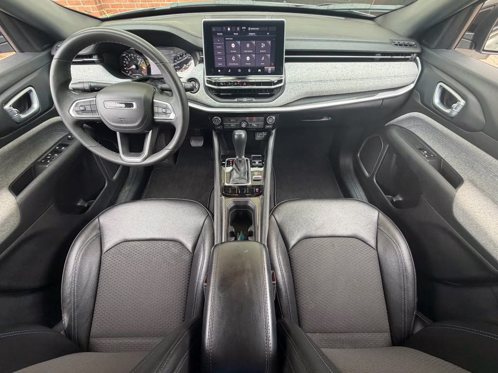 2024 Jeep Compass Latitude 4X4 SUV