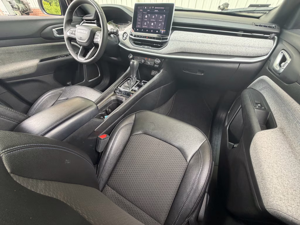 2024 Jeep Compass Latitude 4X4 SUV