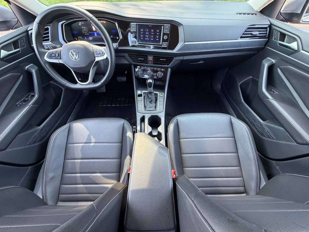 2024 Pyrite Silver Metallic Volkswagen Jetta SE FWD Sedan