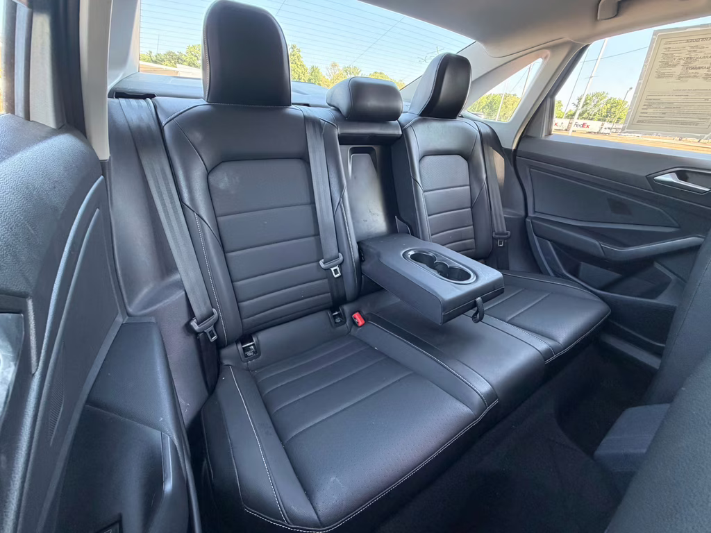 2024 Pyrite Silver Metallic Volkswagen Jetta SE FWD Sedan