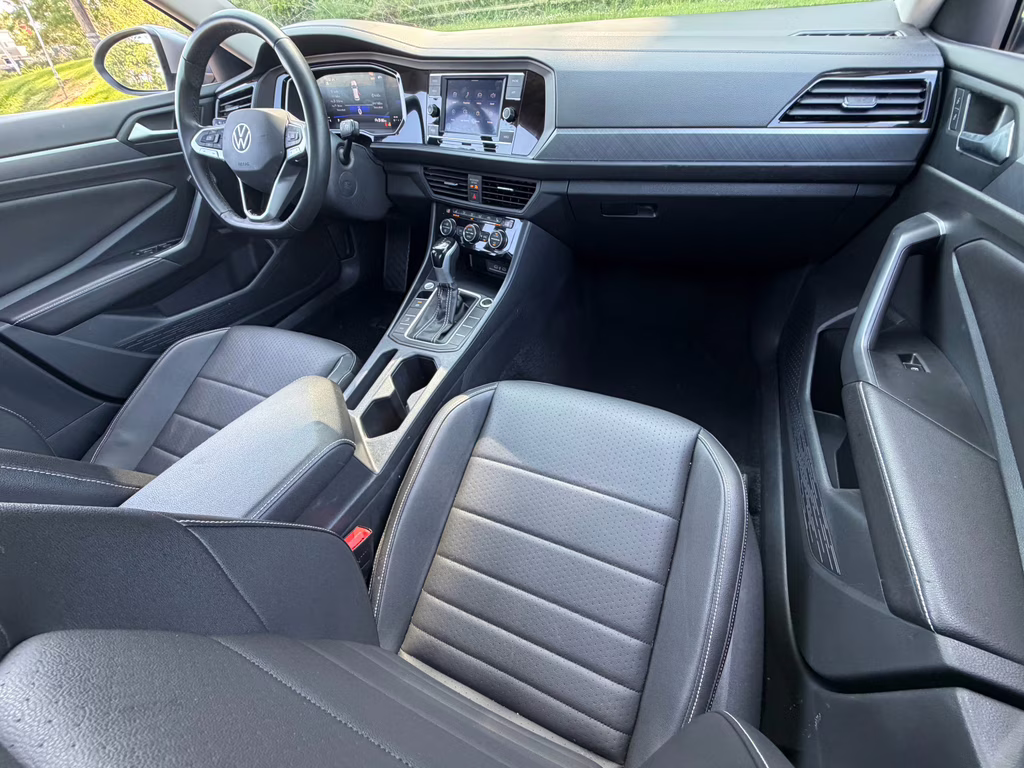2024 Pyrite Silver Metallic Volkswagen Jetta SE FWD Sedan