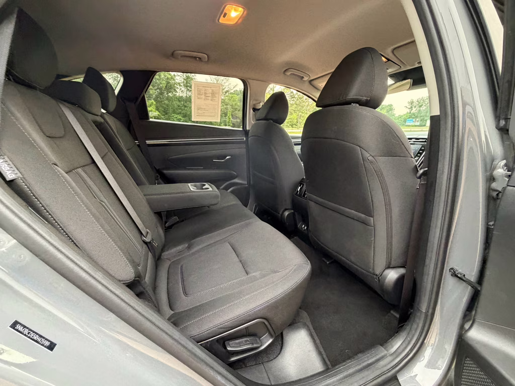 2024 Hampton Gray Hyundai Tucson SEL AWD SUV