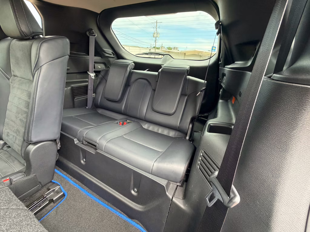 2024 Cosmic Blue Metallic Mitsubishi Outlander PHEV SE AWD SUV