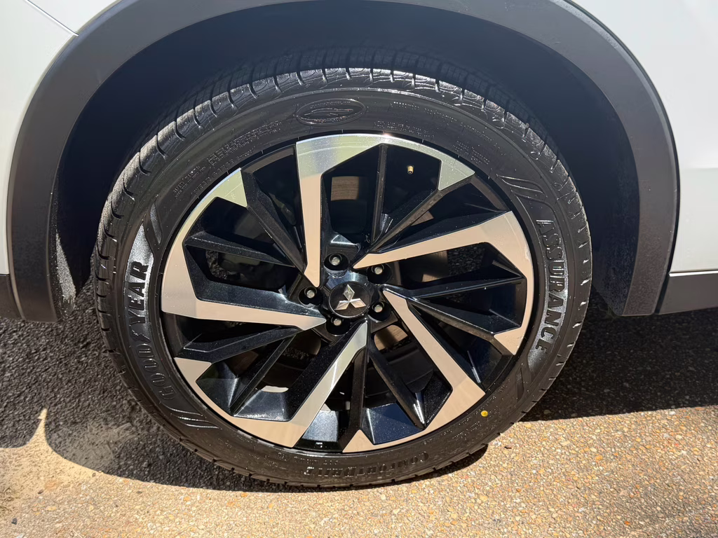 2024 Cosmic Blue Metallic Mitsubishi Outlander PHEV SE AWD SUV