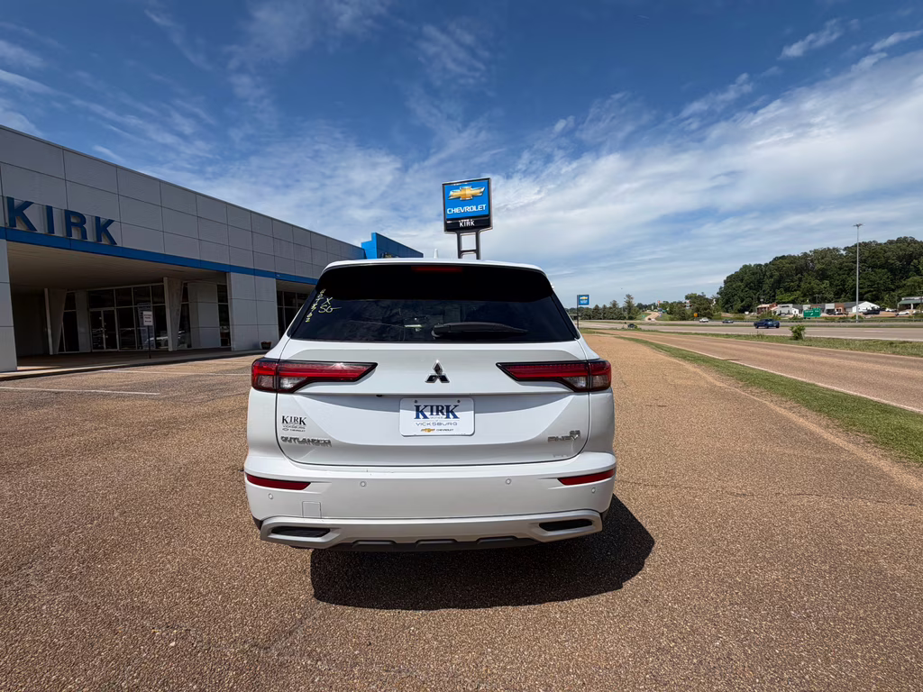 2024 Cosmic Blue Metallic Mitsubishi Outlander PHEV SE AWD SUV