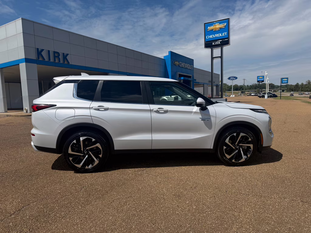 2024 Cosmic Blue Metallic Mitsubishi Outlander PHEV SE AWD SUV