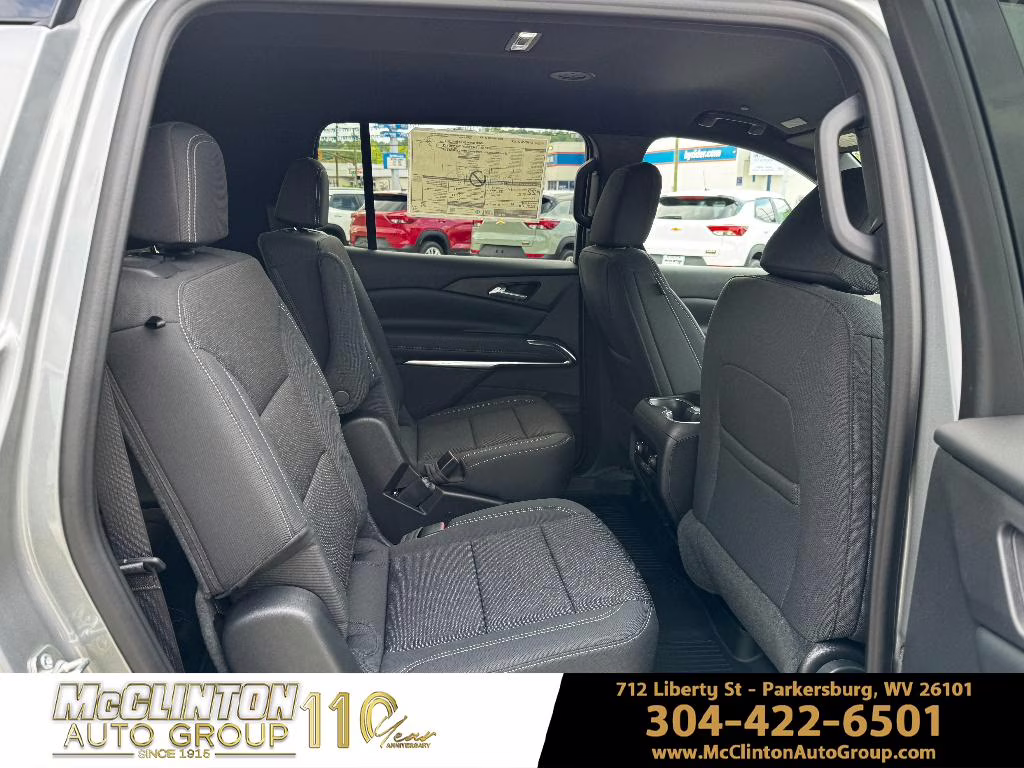 2026 Sterling Gray Metallic Chevrolet Traverse LT FWD SUV