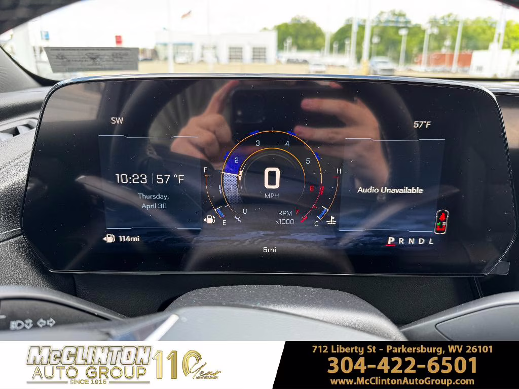 2026 Sterling Gray Metallic Chevrolet Traverse LT FWD SUV