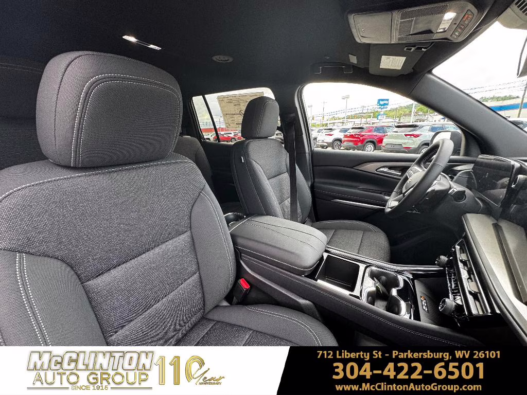2026 Sterling Gray Metallic Chevrolet Traverse LT FWD SUV
