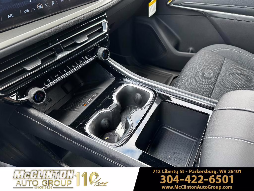 2026 Sterling Gray Metallic Chevrolet Traverse LT FWD SUV