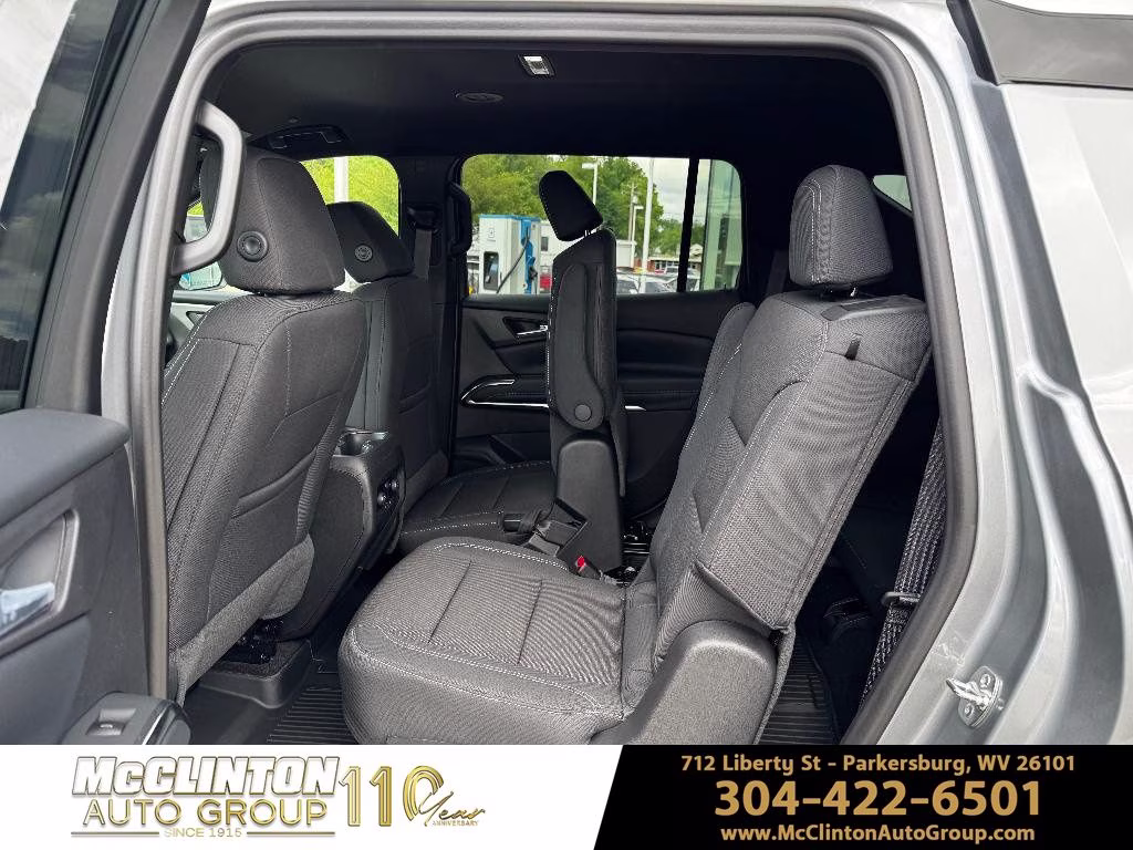 2026 Sterling Gray Metallic Chevrolet Traverse LT FWD SUV