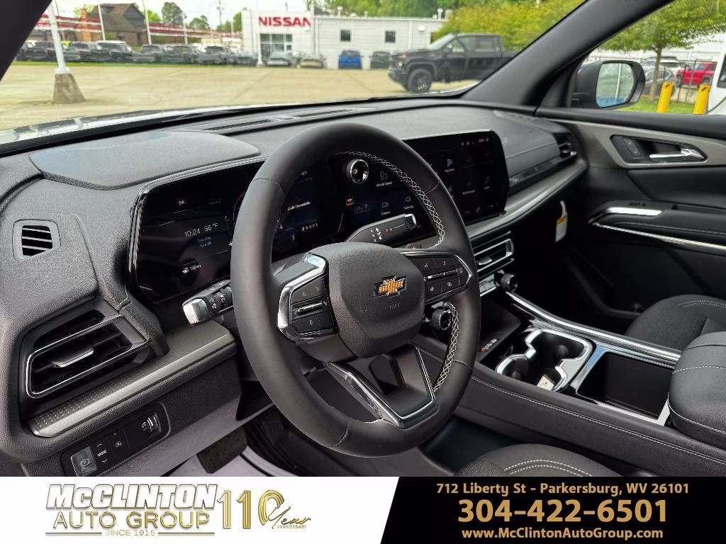 2026 Sterling Gray Metallic Chevrolet Traverse LT FWD SUV