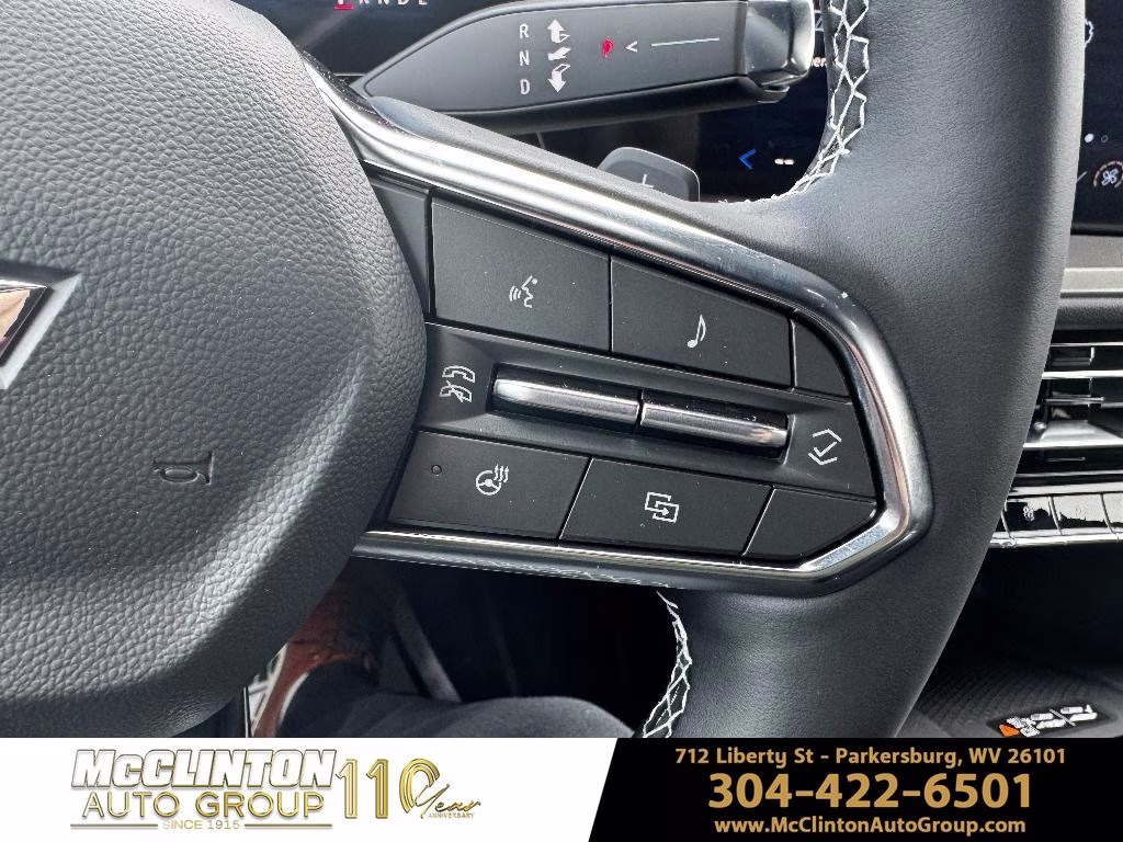 2026 Sterling Gray Metallic Chevrolet Traverse LT FWD SUV
