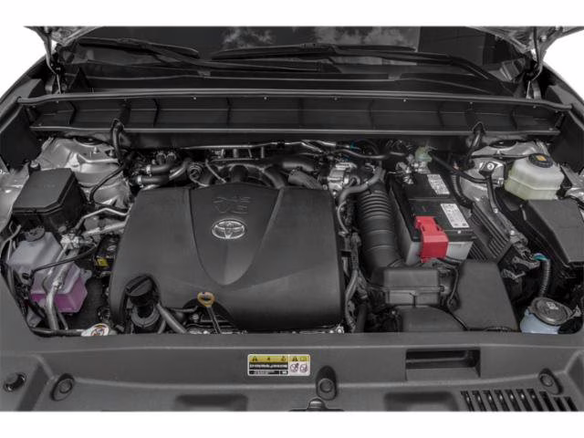 2021 Toyota Highlander LE FWD SUV