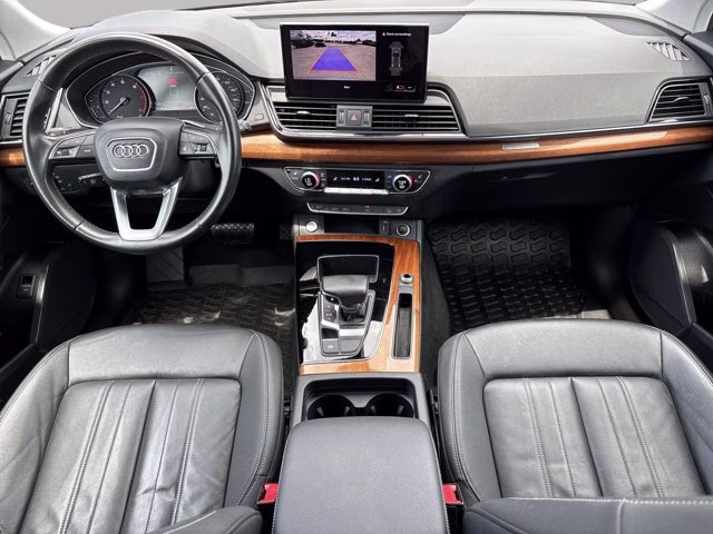2023 Florett Silver Metallic Audi Q5 45 S line Premium AWD SUV