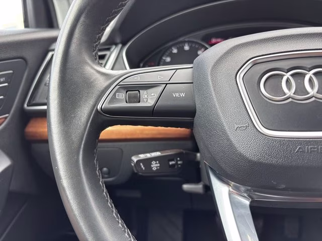 2023 Florett Silver Metallic Audi Q5 45 S line Premium AWD SUV