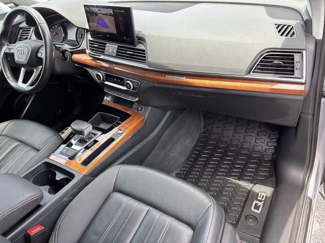2023 Florett Silver Metallic Audi Q5 S line Premium AWD SUV