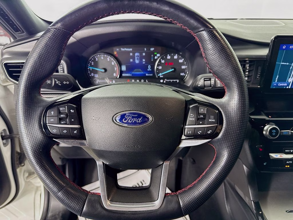 2022 White Metallic Ford Explorer ST-Line 4X4 SUV