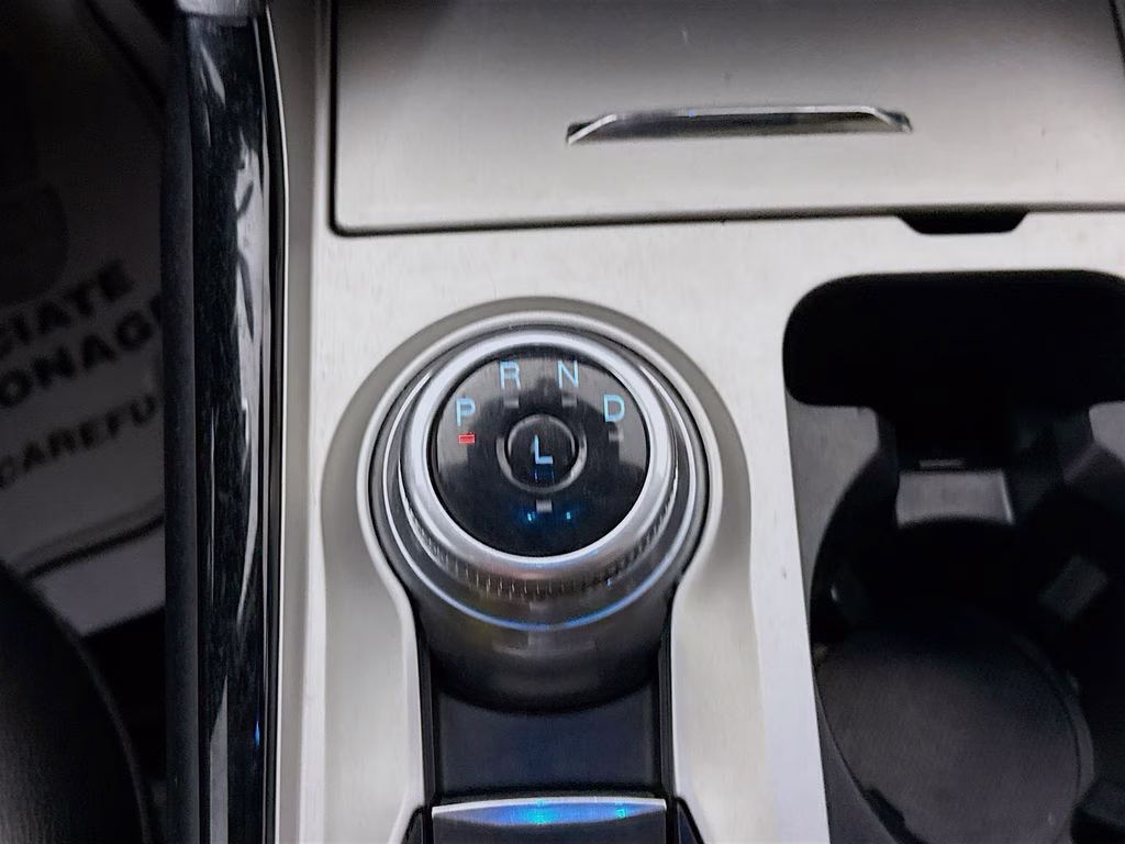 2022 White Metallic Ford Explorer ST-Line 4X4 SUV