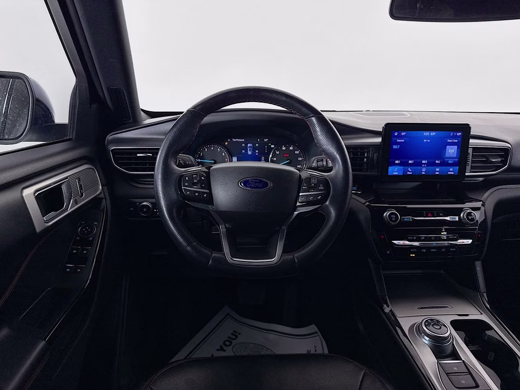 2022 White Metallic Ford Explorer ST-Line 4X4 SUV