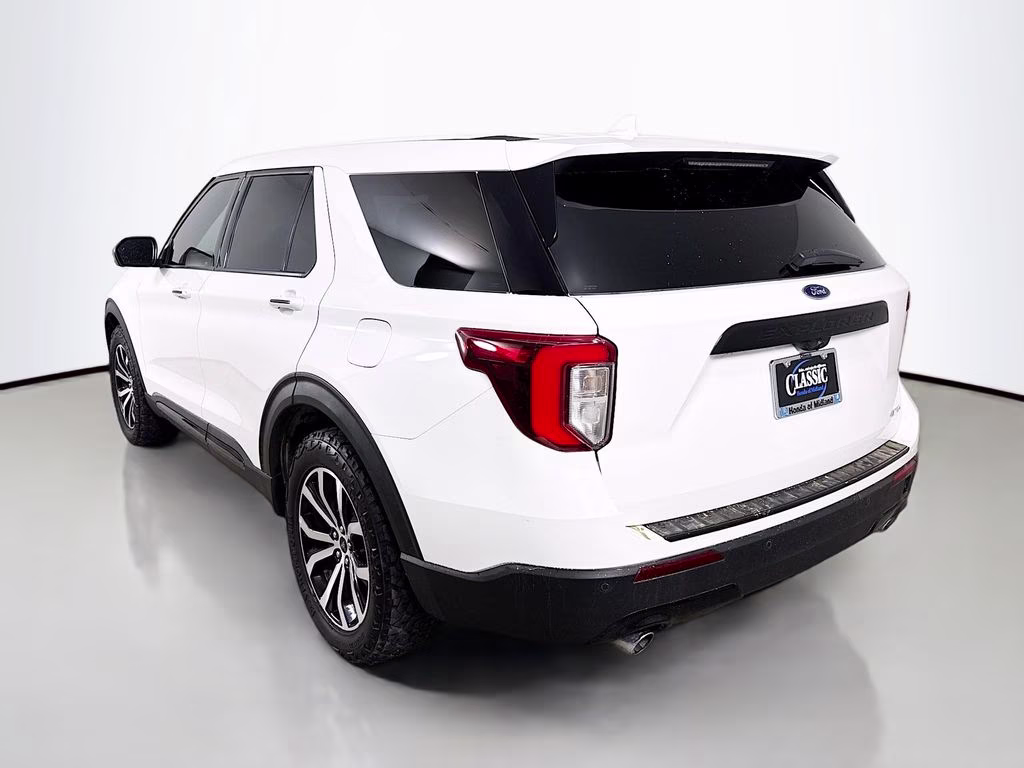 2022 White Metallic Ford Explorer ST-Line 4X4 SUV