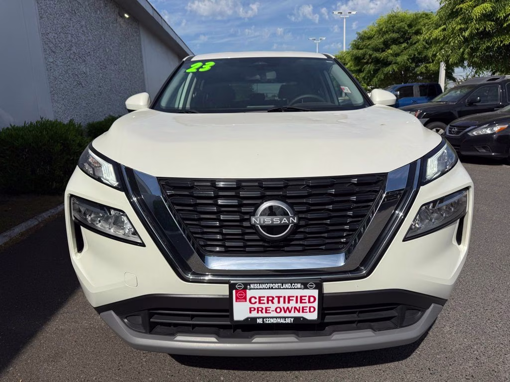 2023 Pearl White Tricoat Nissan Rogue SV AWD SUV