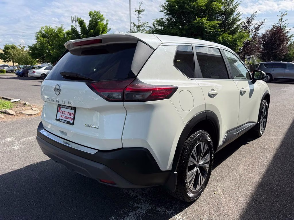 2023 Pearl White Tricoat Nissan Rogue SV AWD SUV