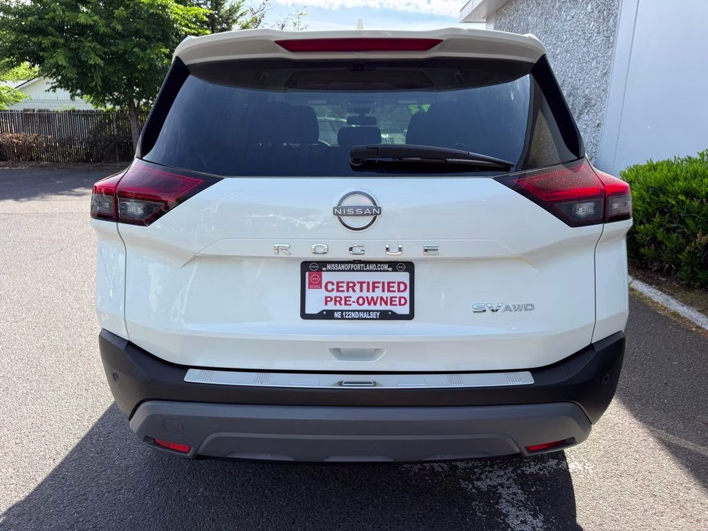 2023 Pearl White Tricoat Nissan Rogue SV AWD SUV